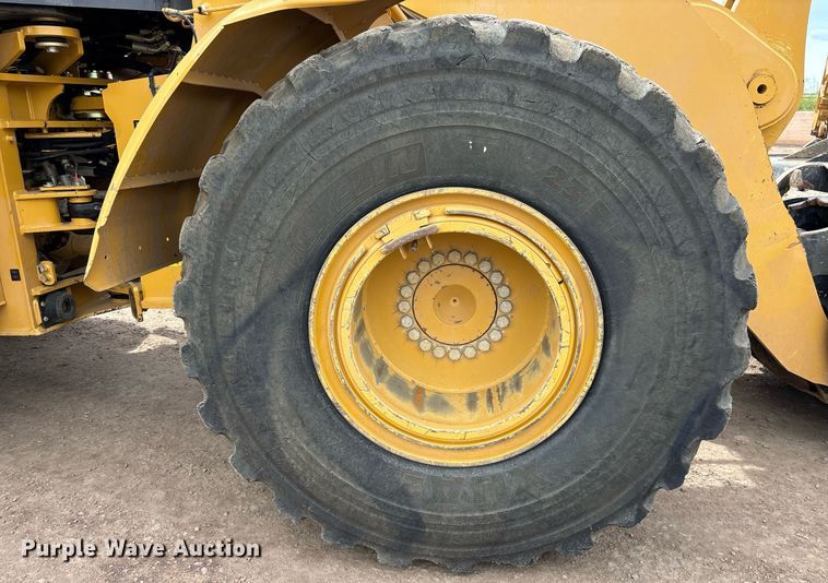 image for item DH8648 2020 Caterpillar 950GC wheel loader