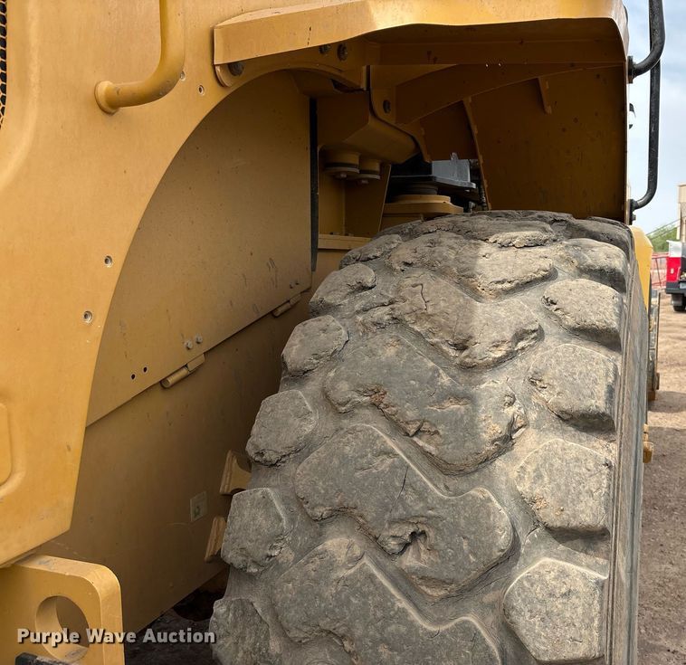 image for item DH8648 2020 Caterpillar 950GC wheel loader