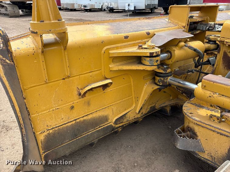 image for item DH8649 2017 Caterpillar D6T LGP dozer
