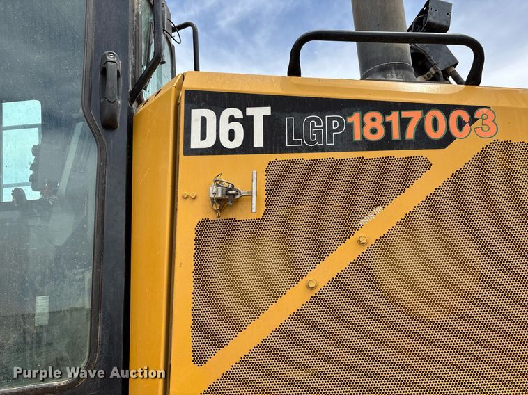 image for item DH8649 2017 Caterpillar D6T LGP dozer