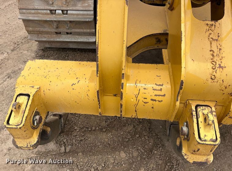 image for item DH8649 2017 Caterpillar D6T LGP dozer