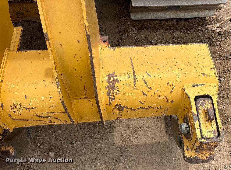 image for item DH8649 2017 Caterpillar D6T LGP dozer