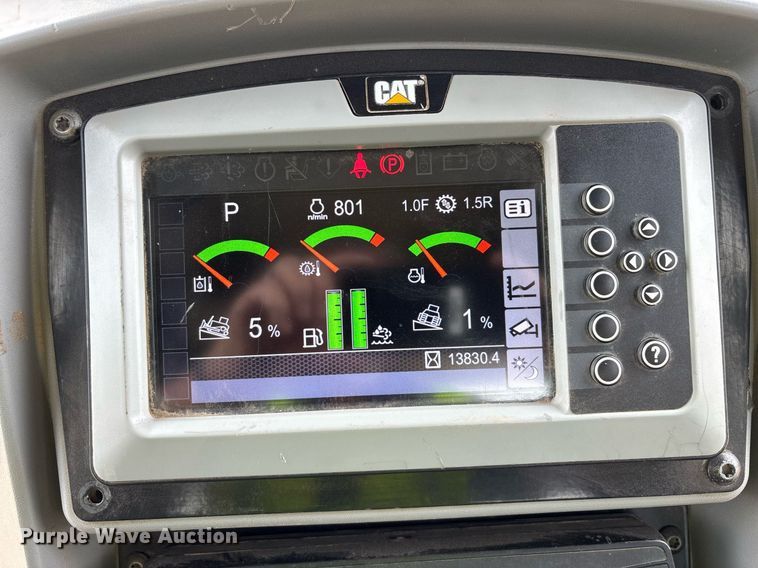 image for item DH8649 2017 Caterpillar D6T LGP dozer