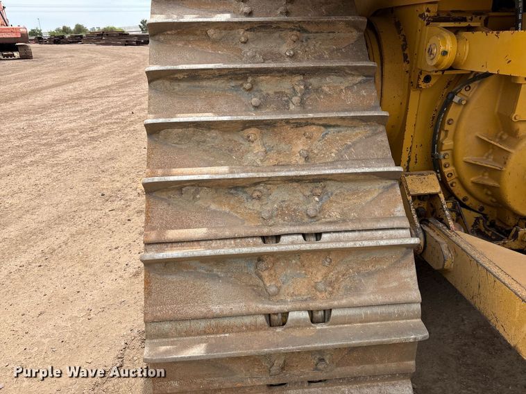 image for item DH8649 2017 Caterpillar D6T LGP dozer