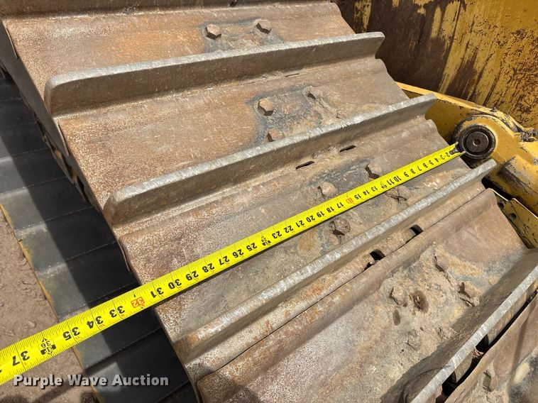 image for item DH8649 2017 Caterpillar D6T LGP dozer