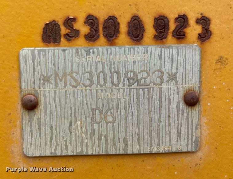 image for item DH8649 2017 Caterpillar D6T LGP dozer