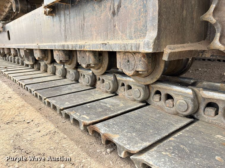 image for item DH8650 2016 John Deere 300G LC excavator