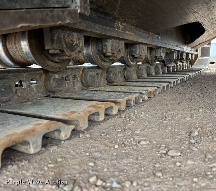 image for item DH8650 2016 John Deere 300G LC excavator