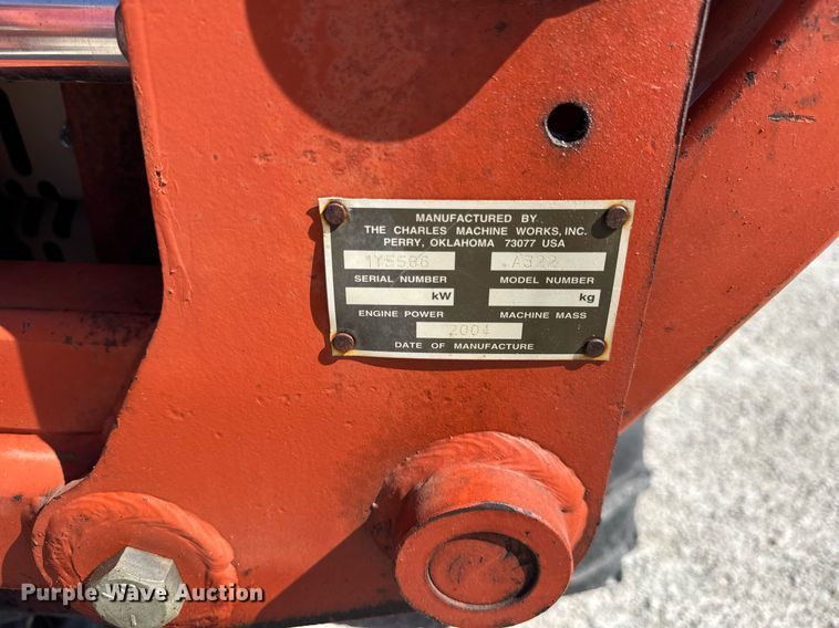 image for item DH9954 2004 Ditch Witch RT40 trencher