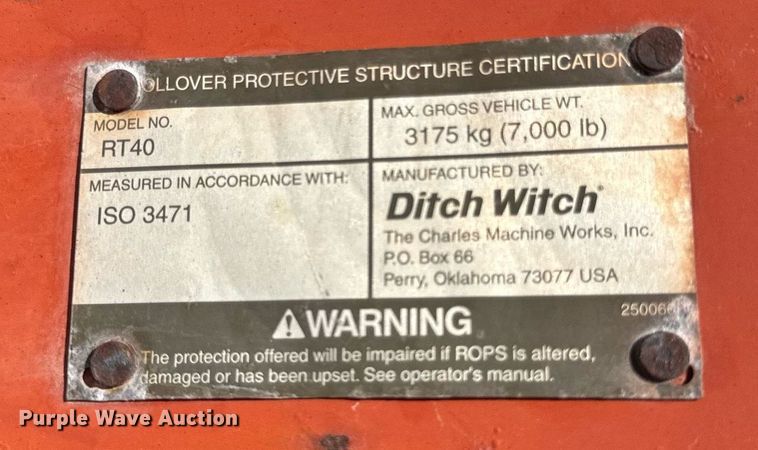 image for item DH9954 2004 Ditch Witch RT40 trencher