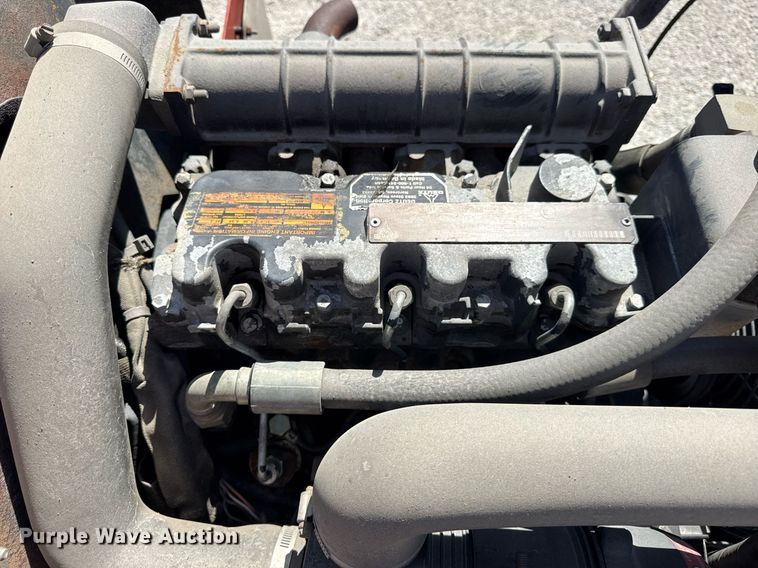 image for item DH9954 2004 Ditch Witch RT40 trencher