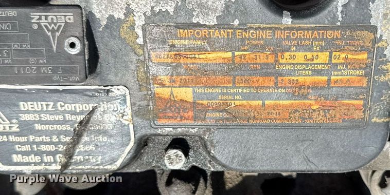 image for item DH9954 2004 Ditch Witch RT40 trencher