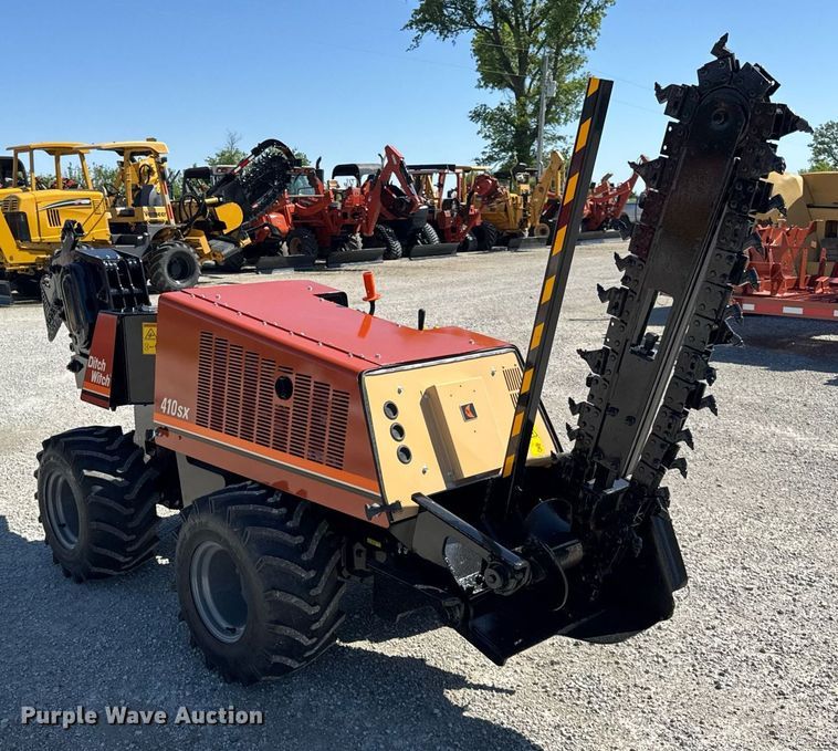 image for item DH9955 1999 Ditch Witch 410SXD vibratory cable plow