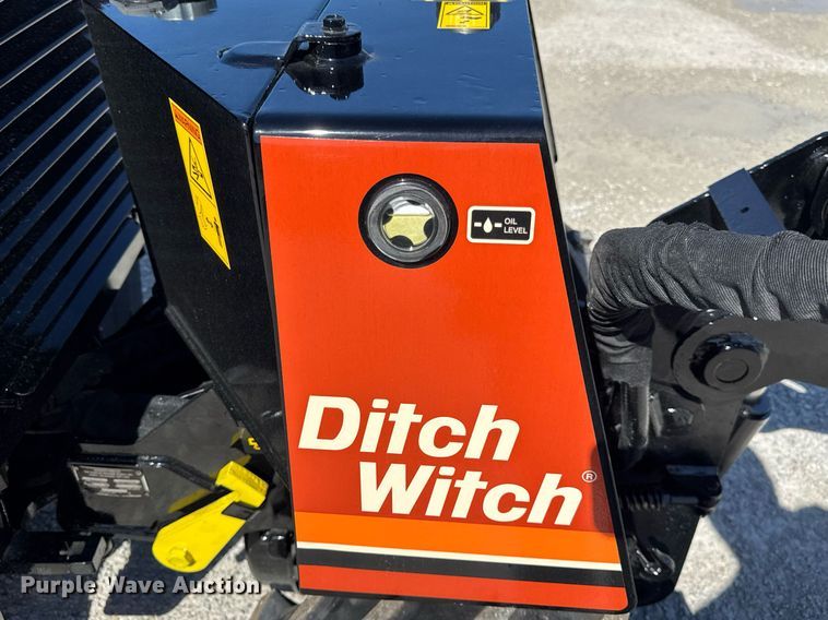 image for item DH9955 1999 Ditch Witch 410SXD vibratory cable plow