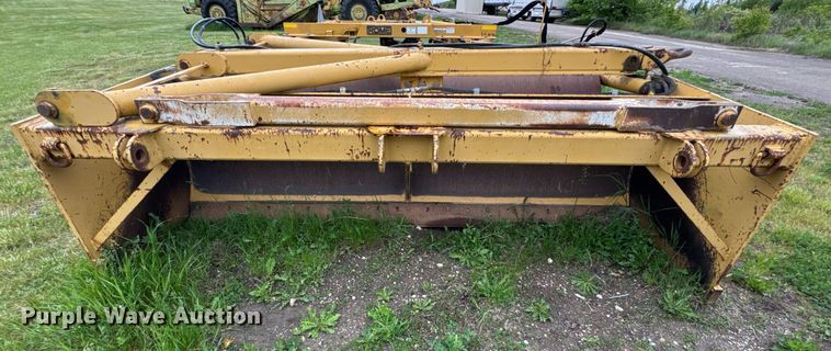 image for item DH9959 Holmes Rollerblade 11E scraper