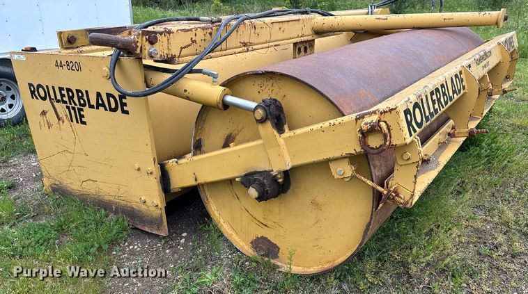 image for item DH9959 Holmes Rollerblade 11E scraper