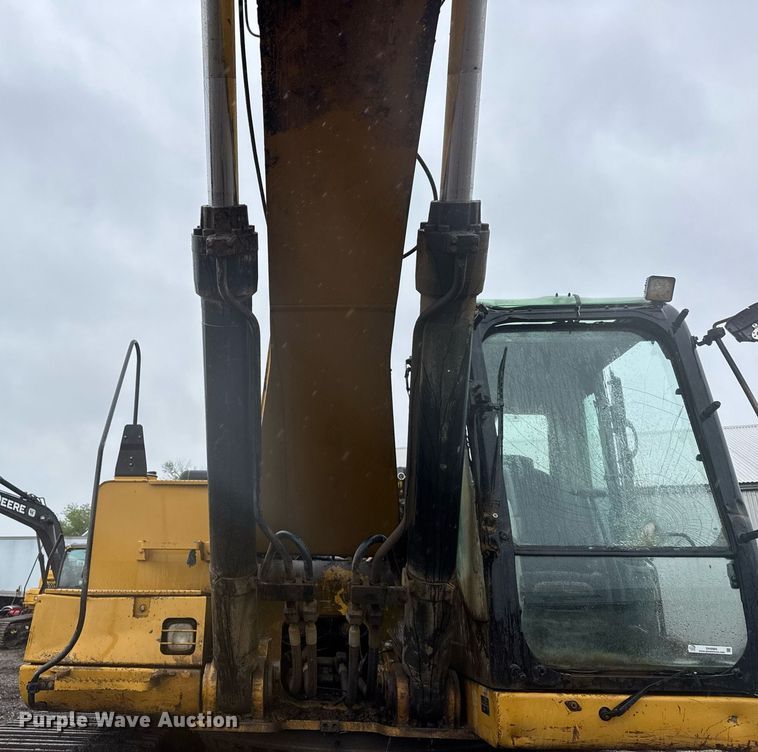 image for item DH9960 2017 Caterpillar 345D L excavator