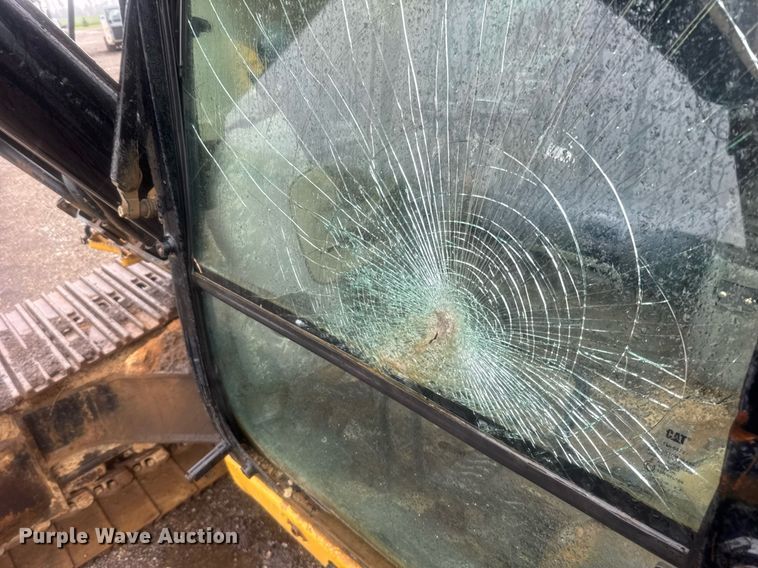 image for item DH9960 2017 Caterpillar 345D L excavator