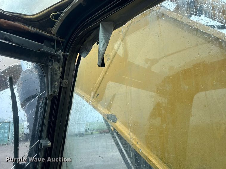 image for item DH9960 2017 Caterpillar 345D L excavator