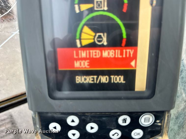 image for item DH9960 2017 Caterpillar 345D L excavator