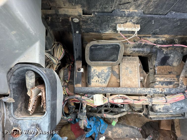 image for item DH9960 2017 Caterpillar 345D L excavator