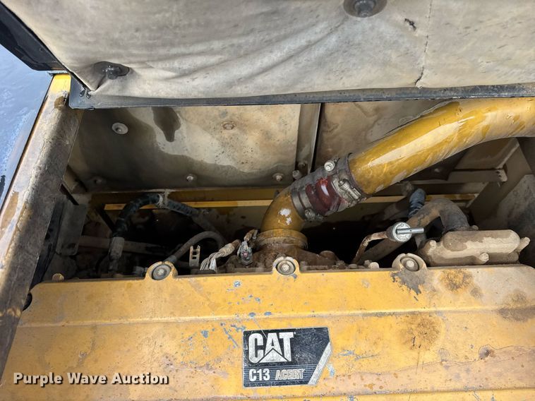 image for item DH9960 2017 Caterpillar 345D L excavator