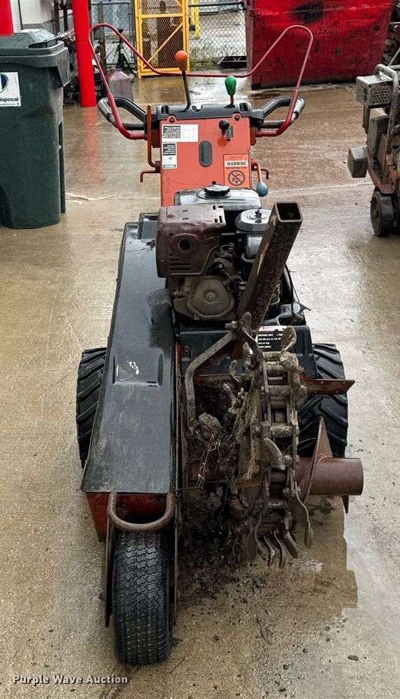 image for item DH9962 1998 Ditch Witch 1030H trencher