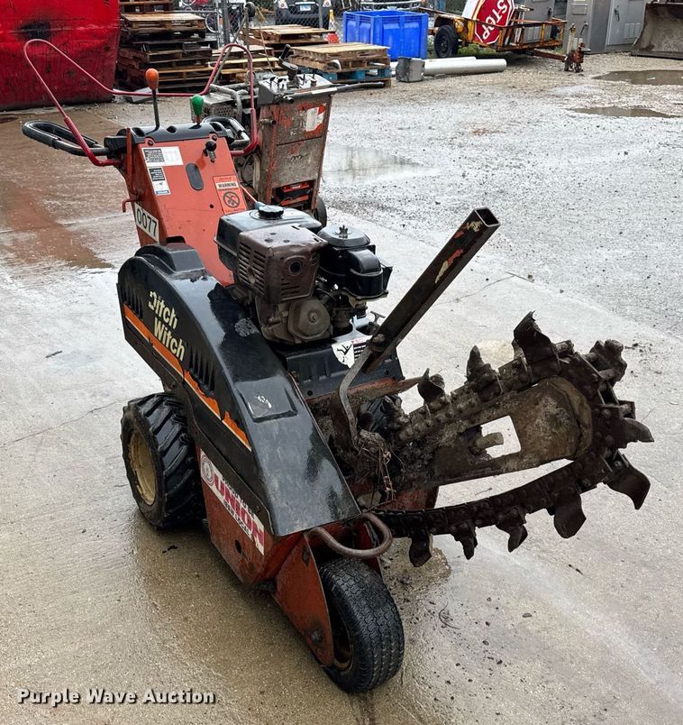 image for item DH9962 1998 Ditch Witch 1030H trencher