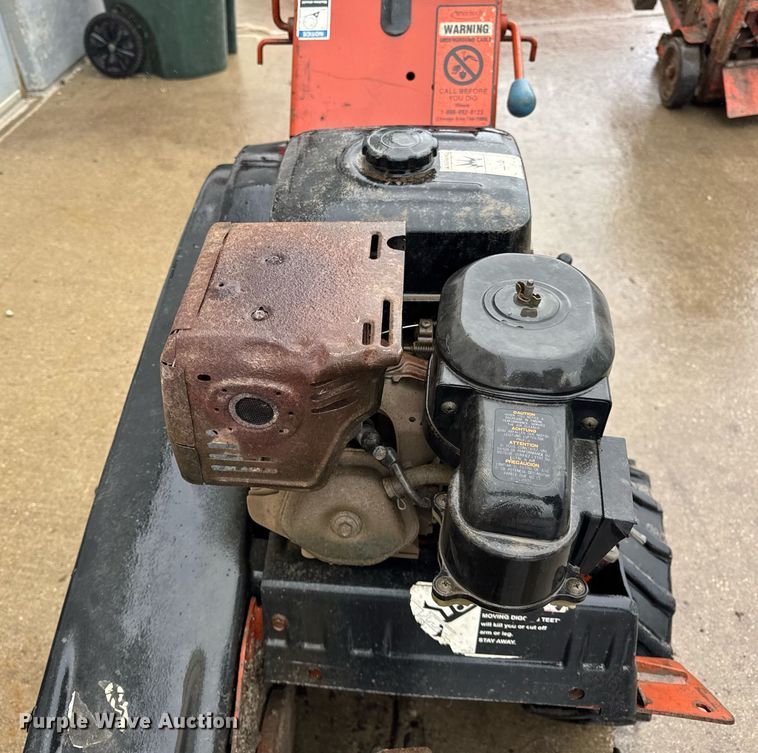 image for item DH9962 1998 Ditch Witch 1030H trencher