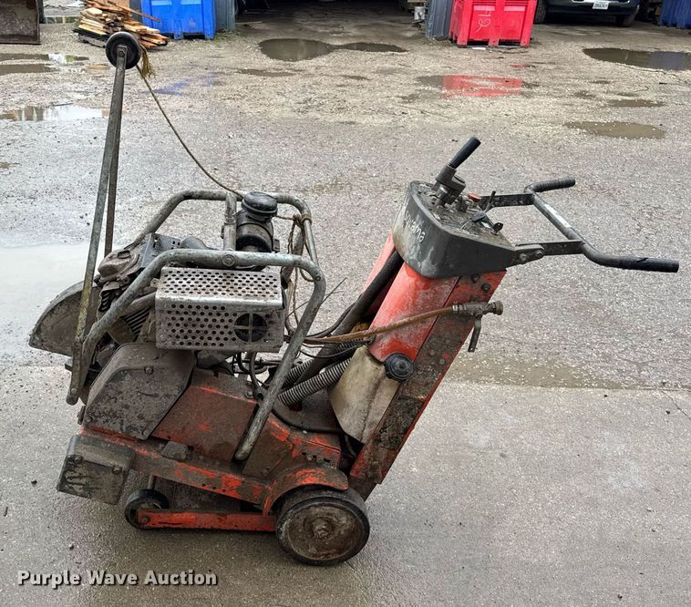image for item DH9963 Husqvarna concrete saw