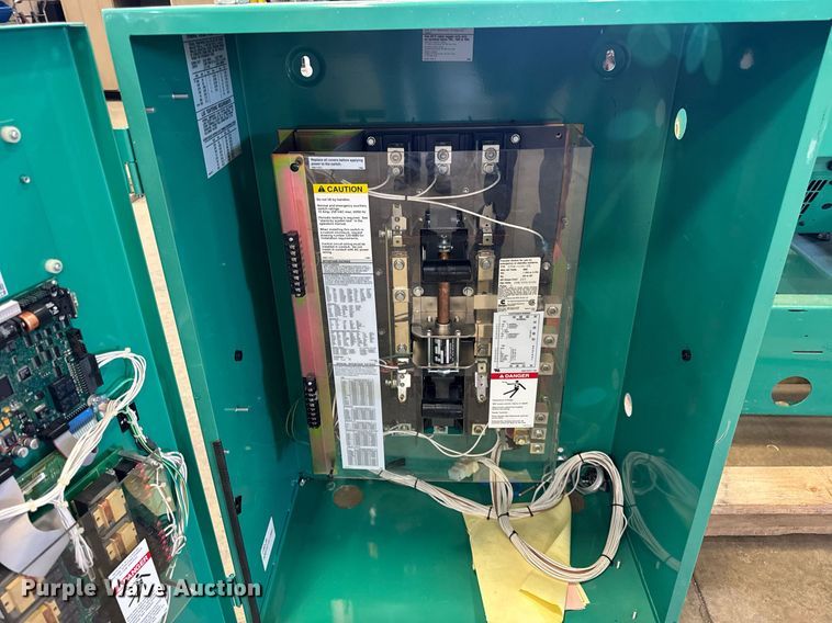 image for item DH9980 2001 Cummins Onan GGFE-4956524 generator