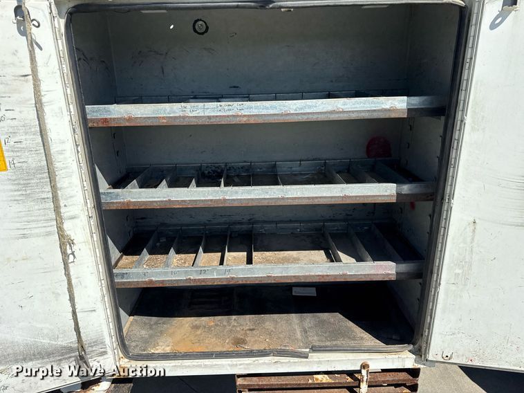 image for item DH9981 2010 International SA615 digger derrick truck