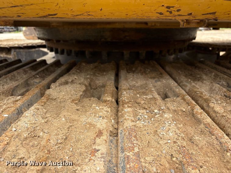 image for item DM1895 2017 Caterpillar 323F L excavator