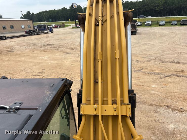 image for item DM1895 2017 Caterpillar 323F L excavator