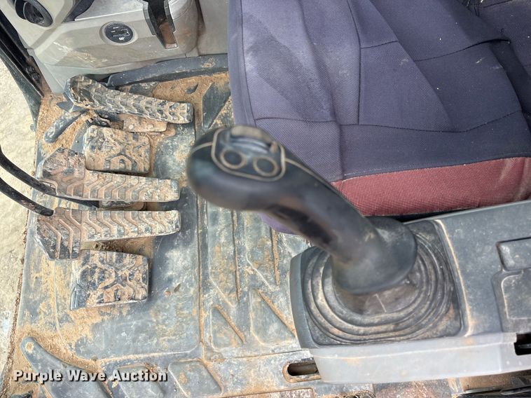 image for item DM1895 2017 Caterpillar 323F L excavator