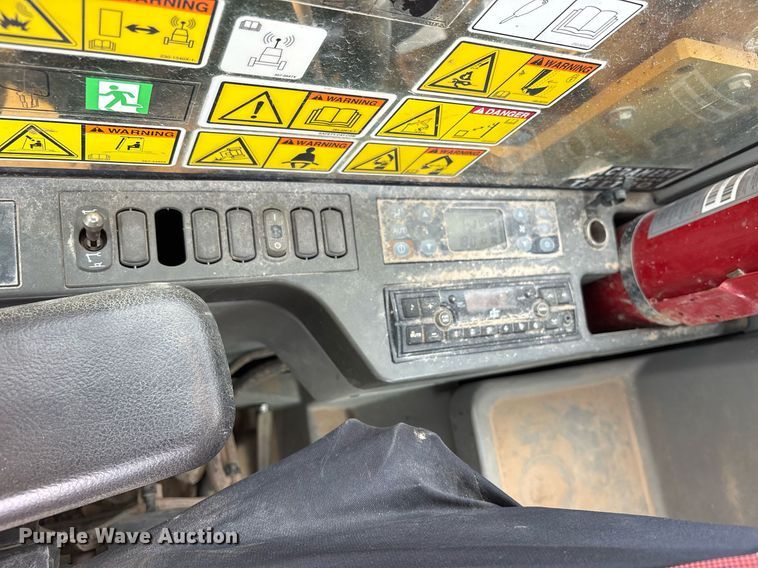 image for item DM1895 2017 Caterpillar 323F L excavator