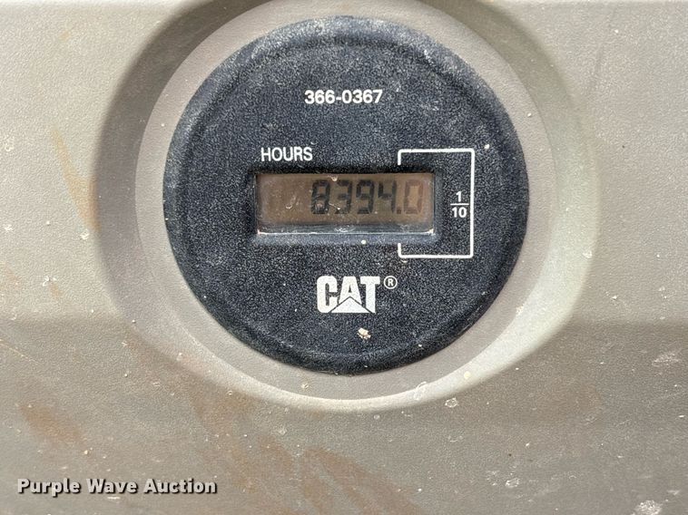 image for item DM1895 2017 Caterpillar 323F L excavator