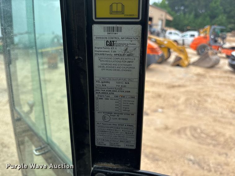 image for item DM1895 2017 Caterpillar 323F L excavator