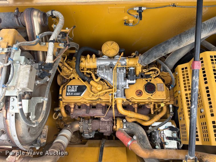 image for item DM1895 2017 Caterpillar 323F L excavator