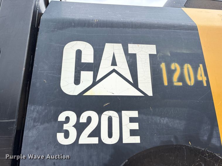 image for item DM1896 2013 Caterpillar 320E L excavator