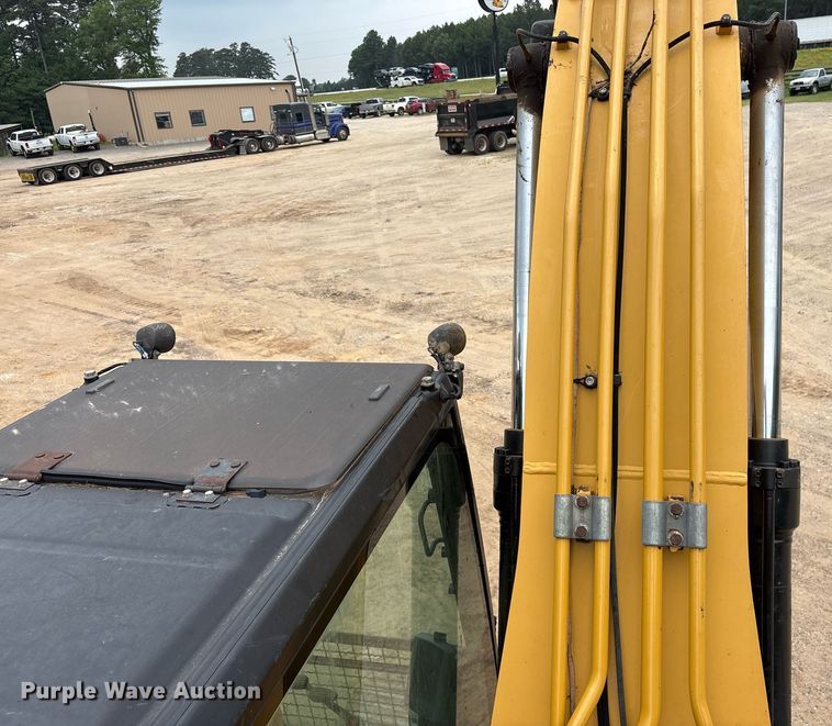 image for item DM1896 2013 Caterpillar 320E L excavator