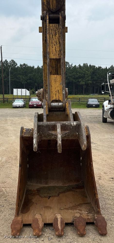 image for item DM1897 2013 Caterpillar 320E L excavator