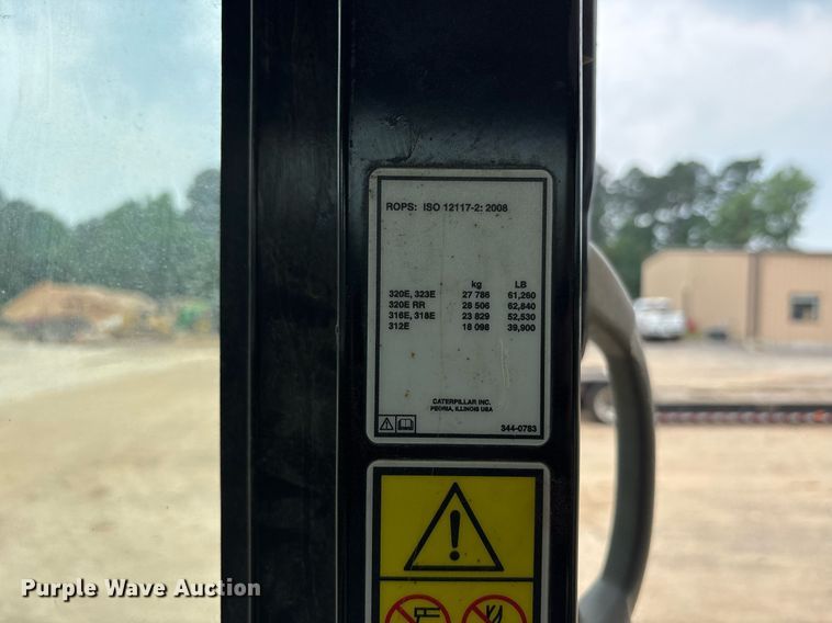 image for item DM1897 2013 Caterpillar 320E L excavator