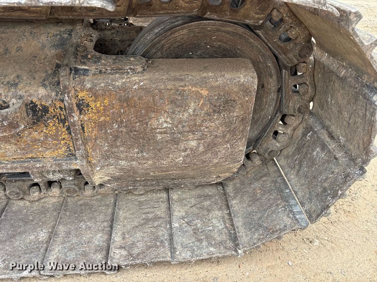 image for item DM1897 2013 Caterpillar 320E L excavator