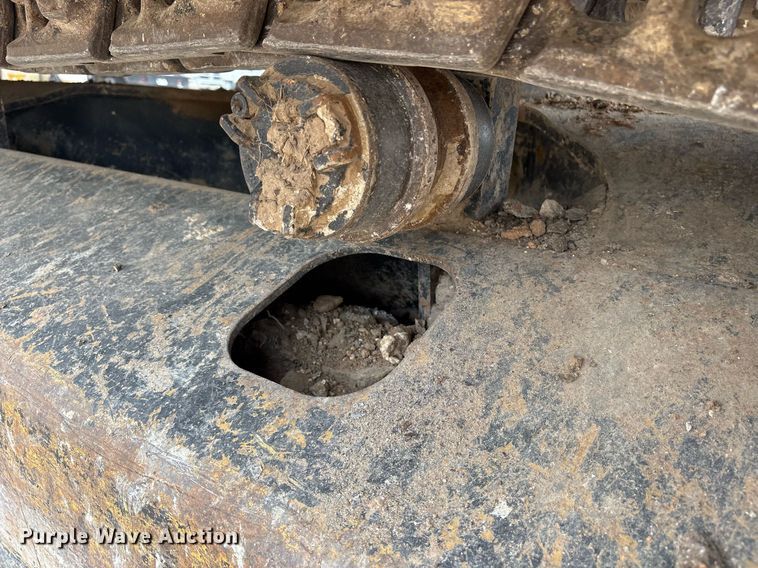 image for item DM1897 2013 Caterpillar 320E L excavator