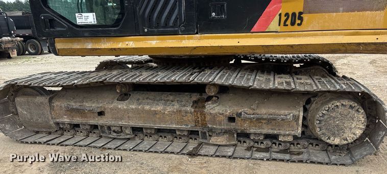 image for item DM1897 2013 Caterpillar 320E L excavator