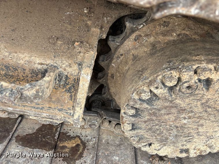 image for item DM1897 2013 Caterpillar 320E L excavator