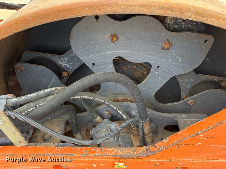 image for item DM1898 2012 Hamm 3307 single drum vibratory roller