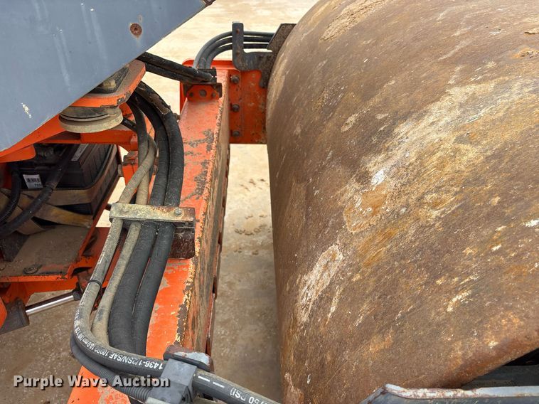 image for item DM1898 2012 Hamm 3307 single drum vibratory roller