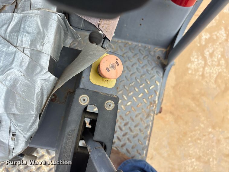 image for item DM1898 2012 Hamm 3307 single drum vibratory roller